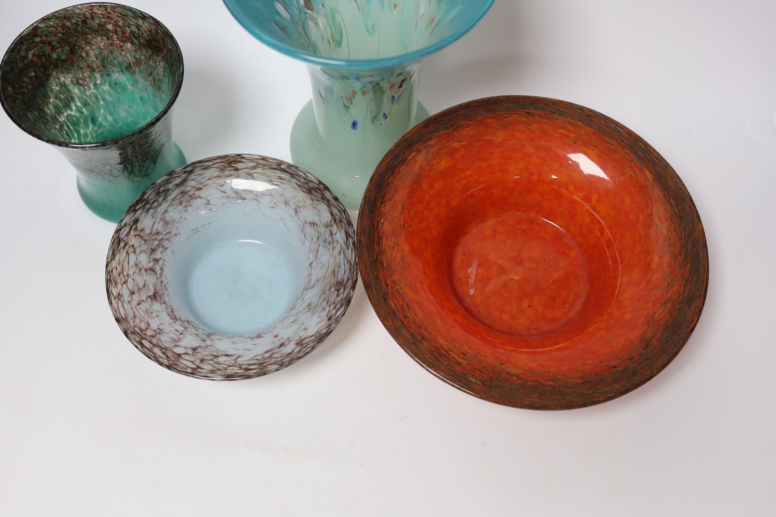 A Vasart or Strathearn mottled glass vase, a Monart glass small vase and two similar bowls (4) tallest 24cm